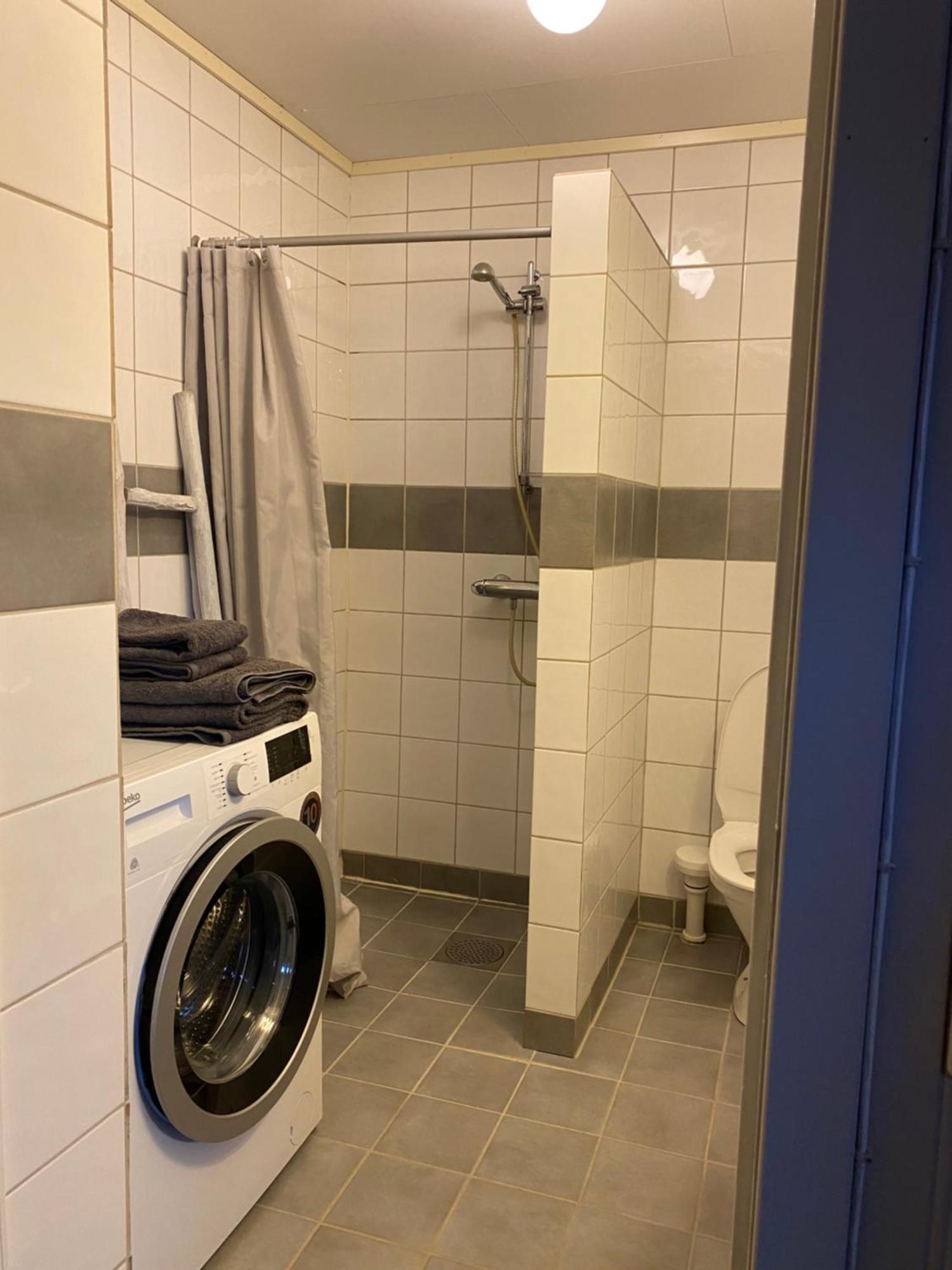 Koselig Liten Leilighet I Tromso Luaran gambar